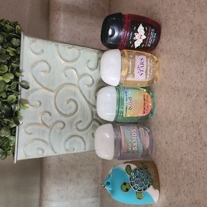 Bath and body 4 hand sanitizer with clip